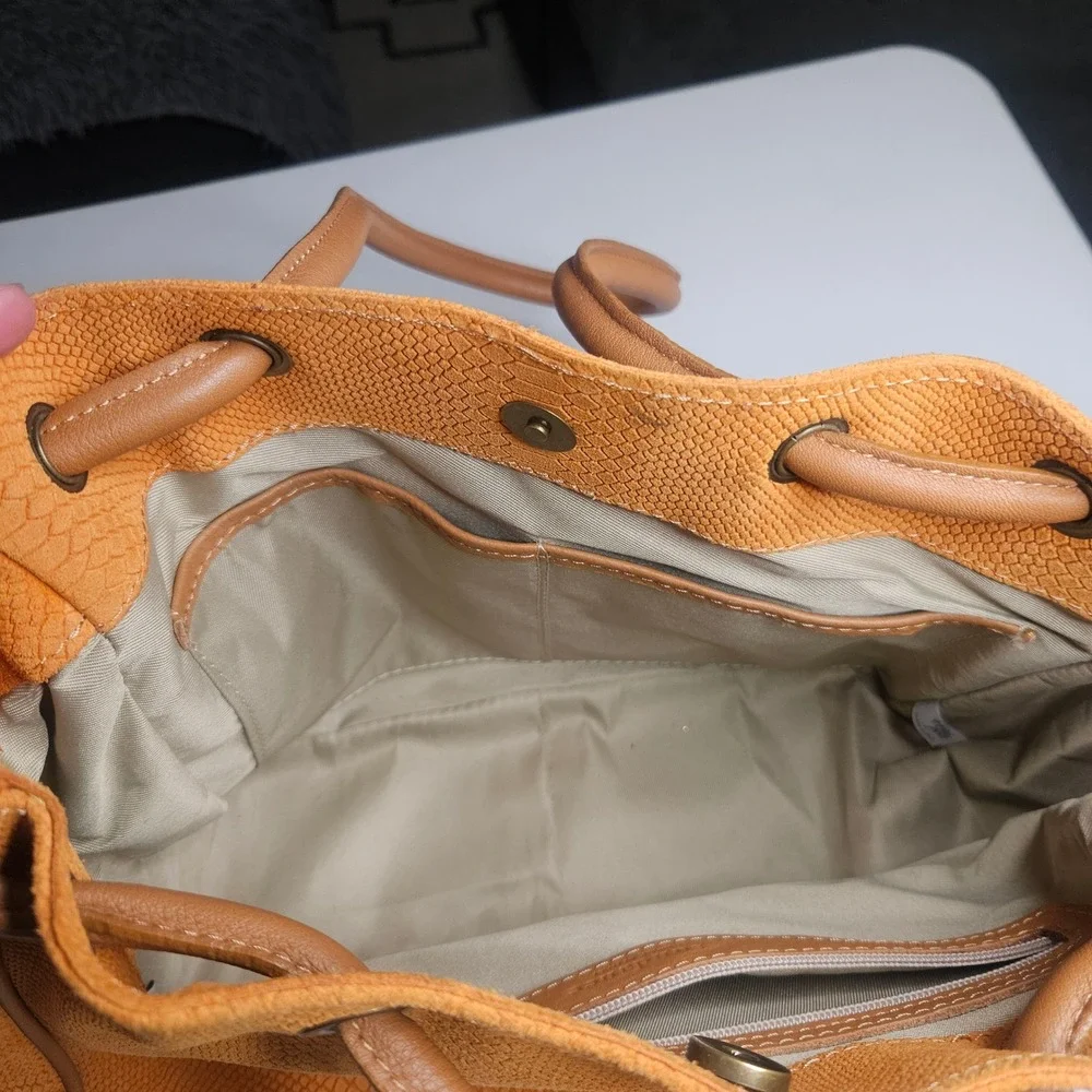 Sundance Orange Snakeskin Embossed‎ Leather Shoulder Bag Made in Italy Boho Hobo